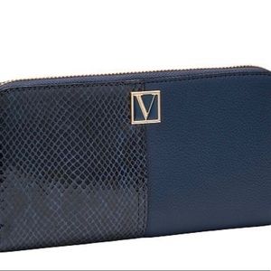 VICTORIAS SECRET WALLET
